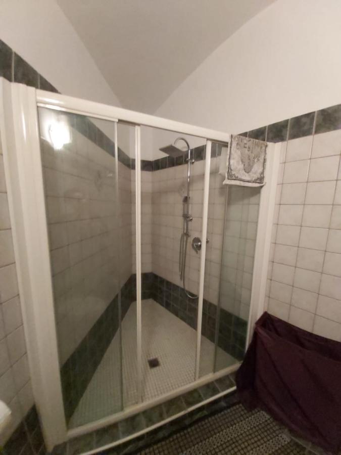 I Portici Guest House Alessandria Eksteriør billede
