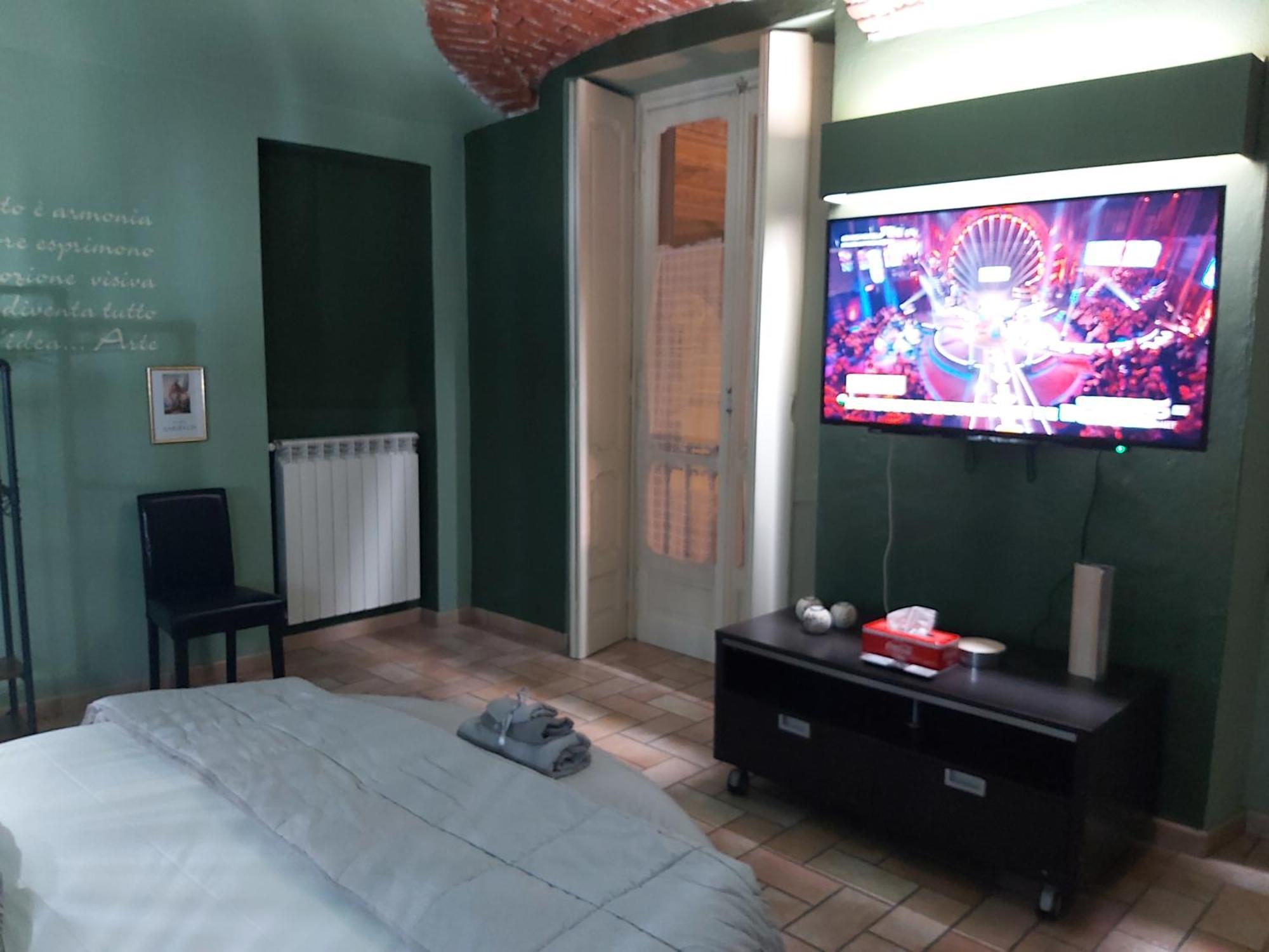 I Portici Guest House Alessandria Eksteriør billede